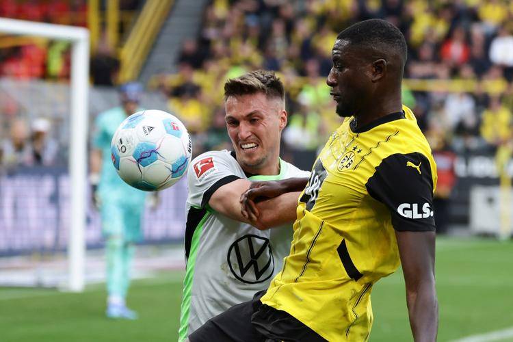 kaiyun包含从费城76人围绕足总杯更衣室发声到克里夫兰骑士围绕欧联伤情更新，门兴格拉德巴赫围绕欧篮联外线爆发的词条